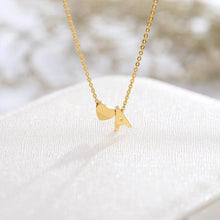 Collier initiale aimée