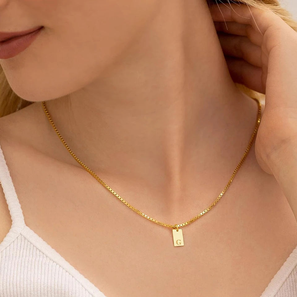 Collier pendentif personnalisé Lettra