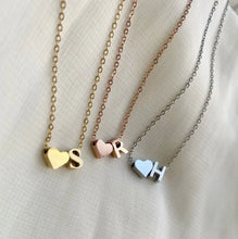 Collier initiale aimée