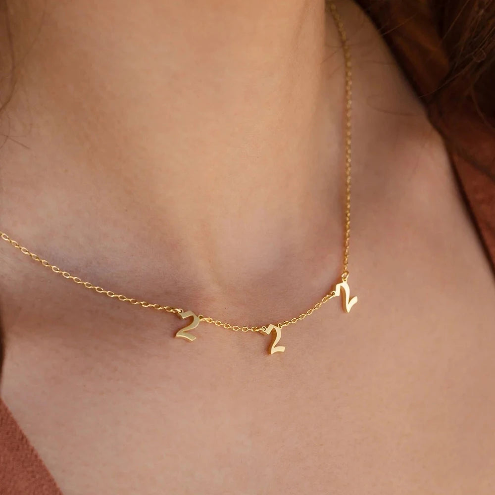 Collier chiffres signature — bijou Luvea