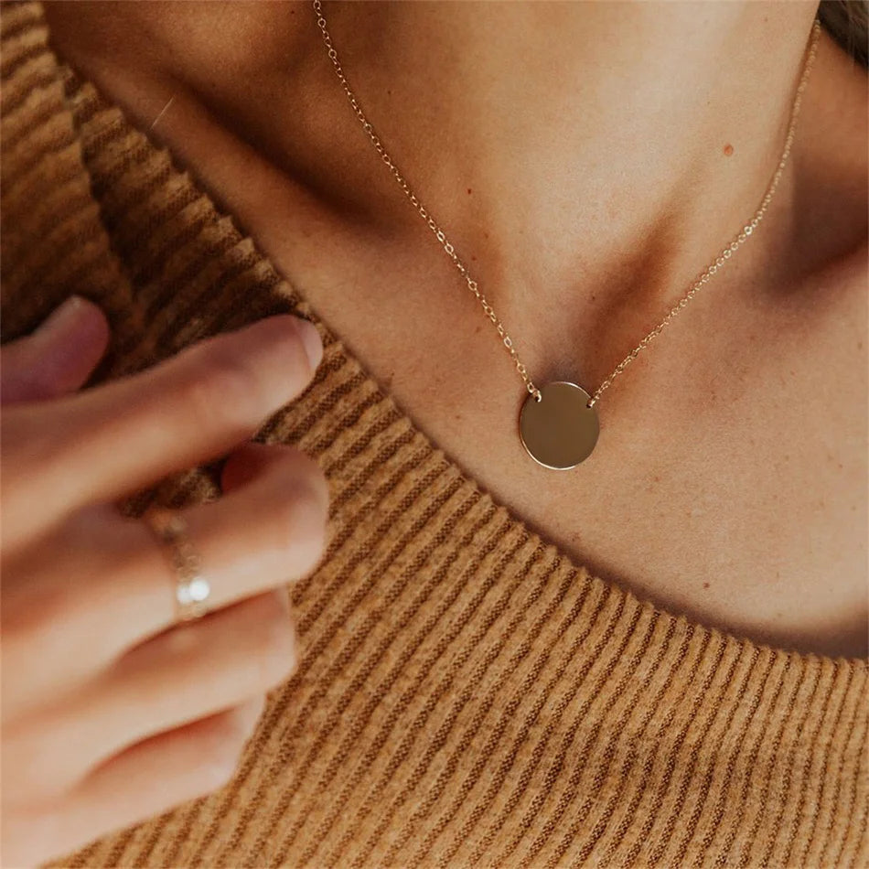 Ava