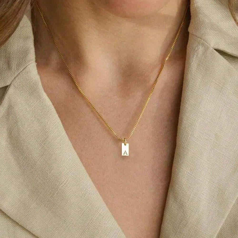 Collier pendentif personnalisé Lettra