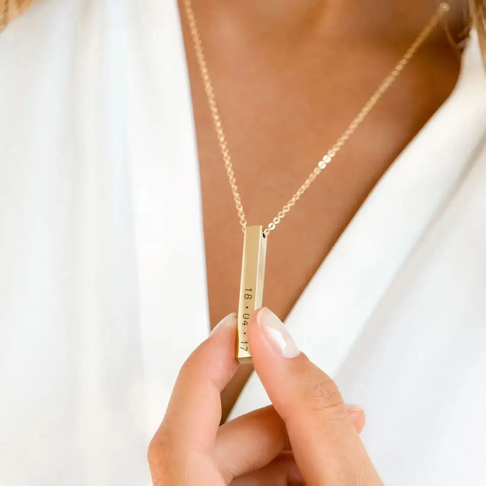 Collier personnalisé à 4 faces Enigma — bijou Luvea