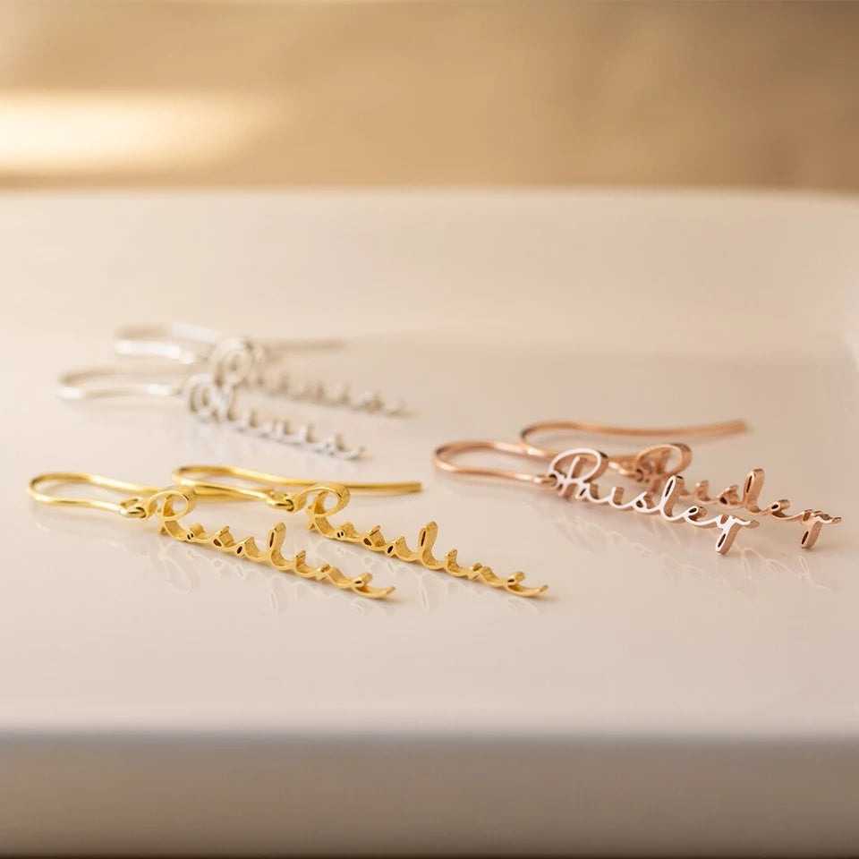 Boucles d'oreilles prénom vertical Anika