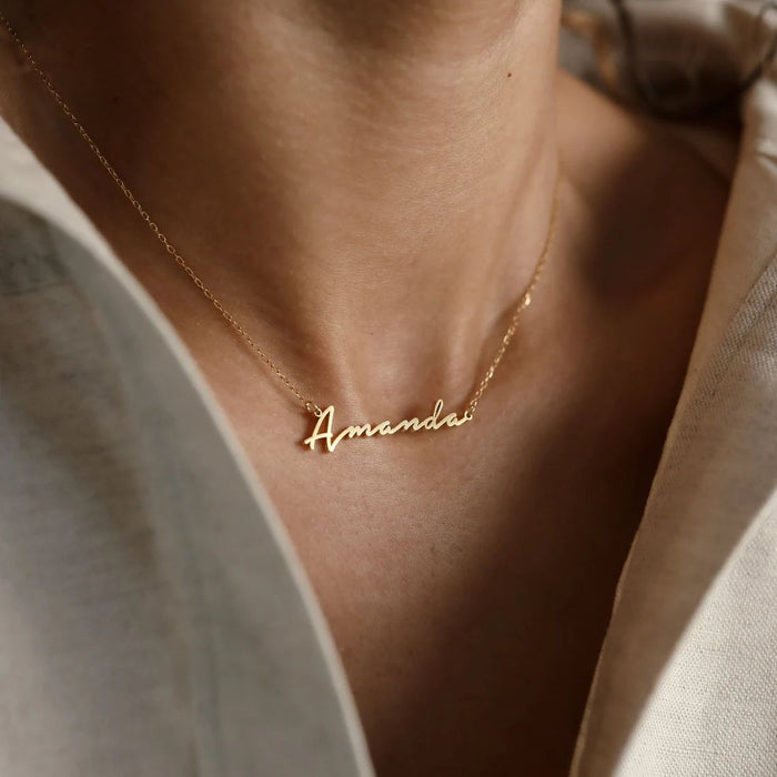 Collier prénom fin personnalisé Amanda